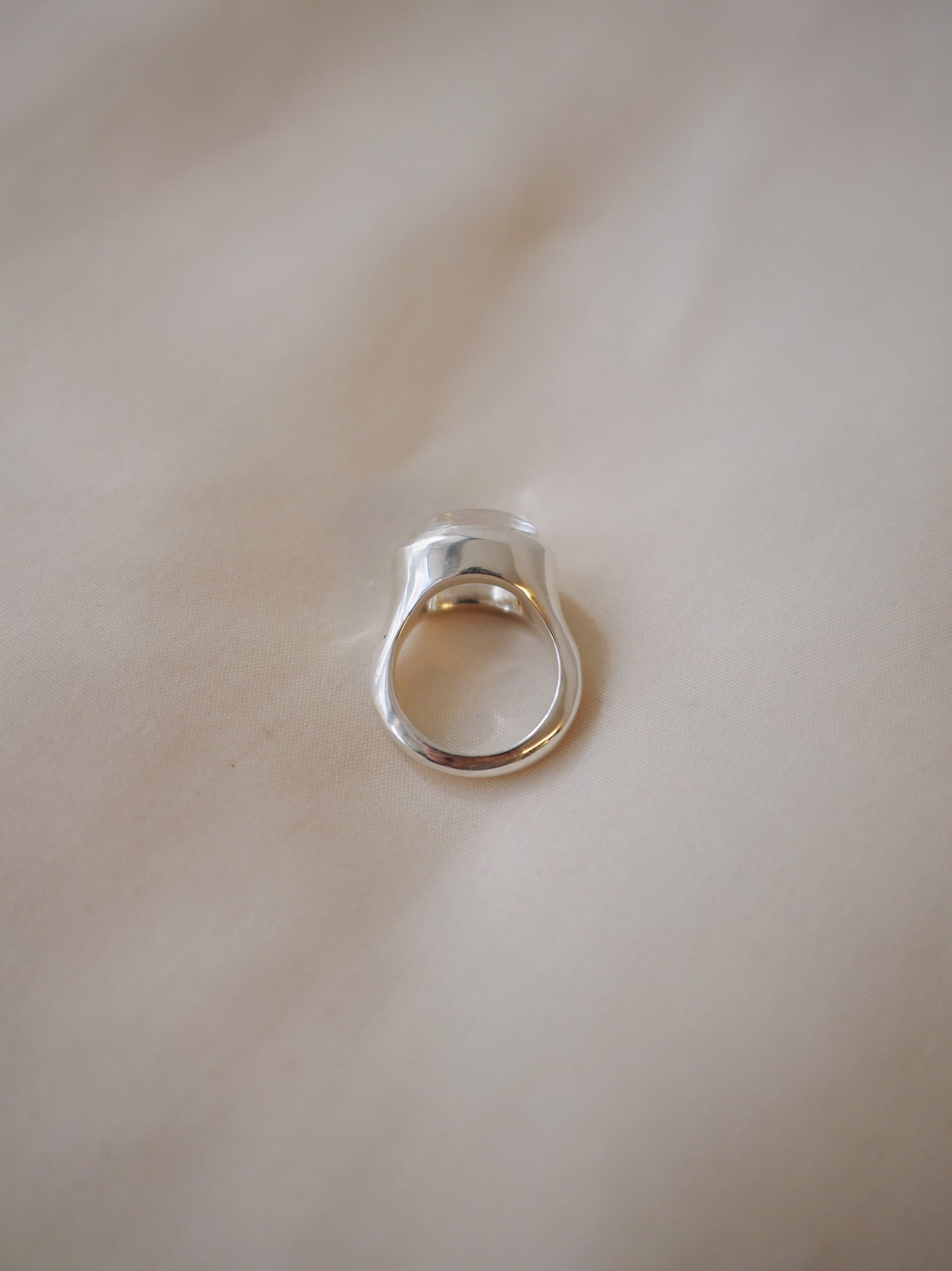 Oval rock crystal ring