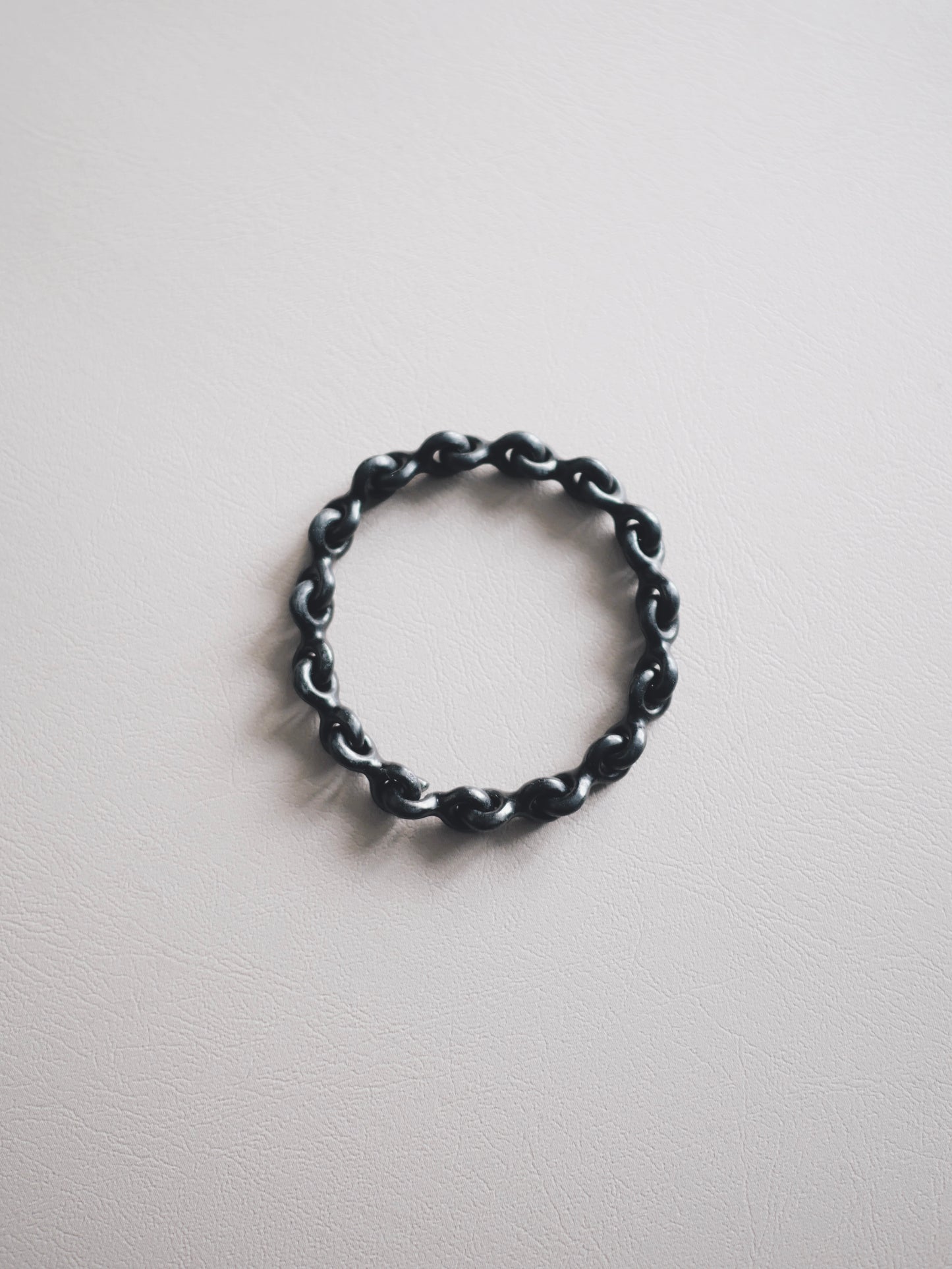ST chain bracelet / black