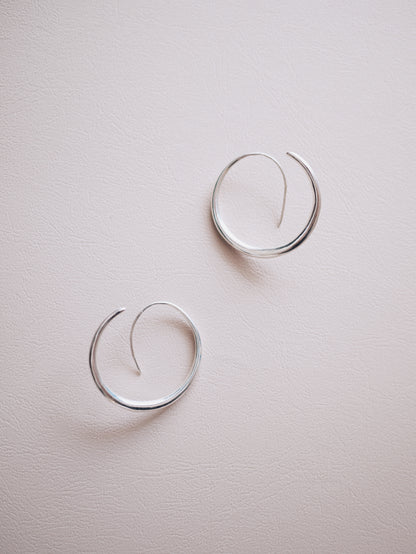Tail earrings L